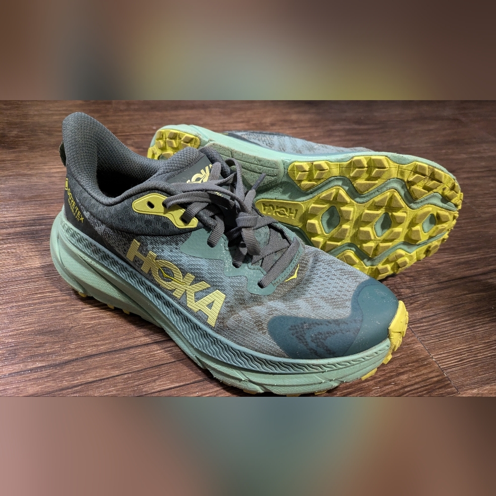 Women's Hoka Challenger ATR 7 GTX Water resistant Trail Running Shoe
